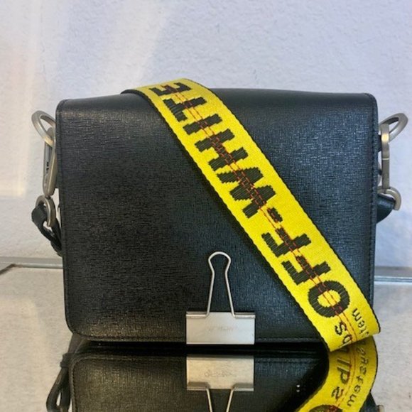 Off-White Handbags - Off-White Binder Clip Black Leather Crossbody
